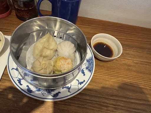 Lon Men's Noodle House photo 7