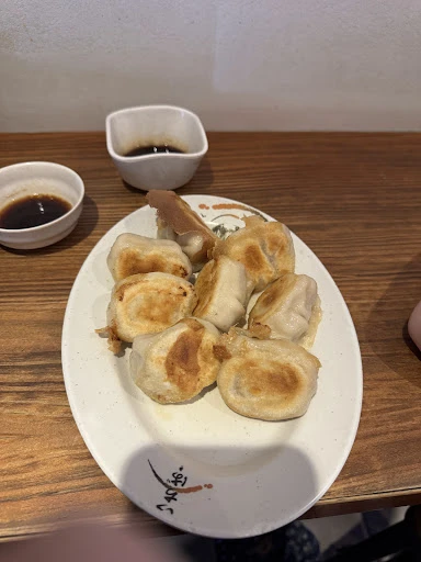 Lon Men's Noodle House photo 4