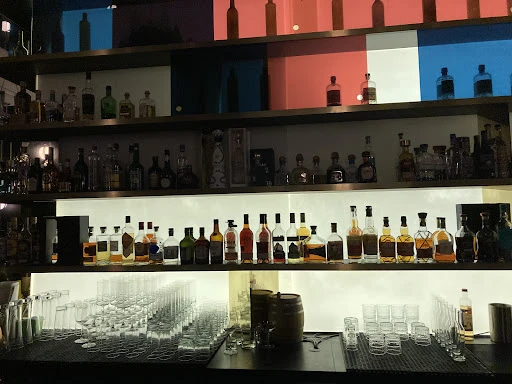 M'Uniqo Rooftop Bar